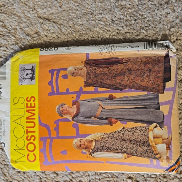 McCall's Other - McCall's Costumes #8826